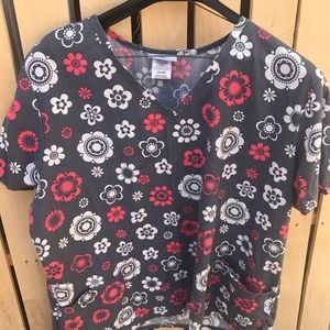 Scrub shirt plus size